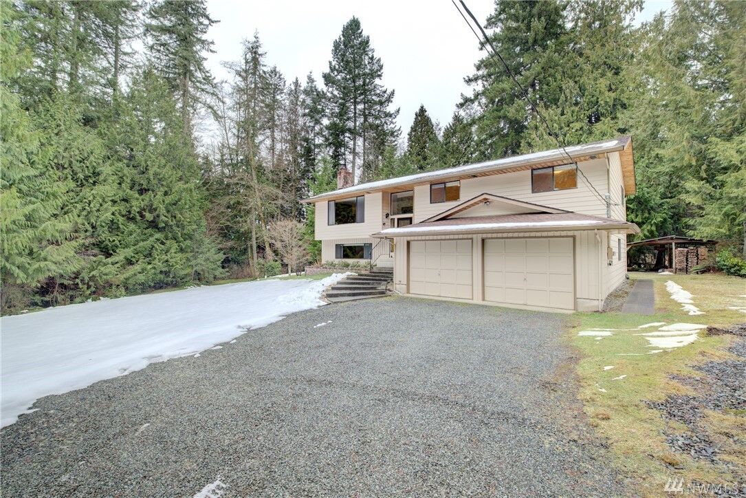 Property Photo:  16523 24th St SE  WA 98290 