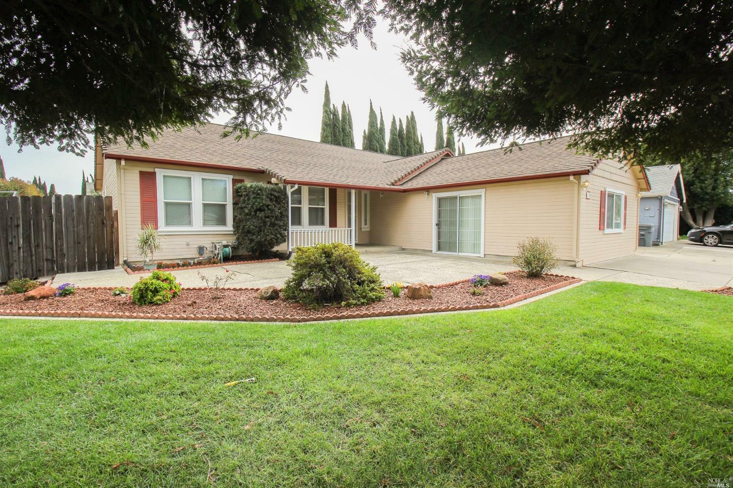 Property Photo:  239 Columbia Drive  CA 95687 