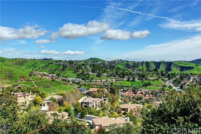 Property Photo:  26740 Mont Calabasas Drive  CA 91302 