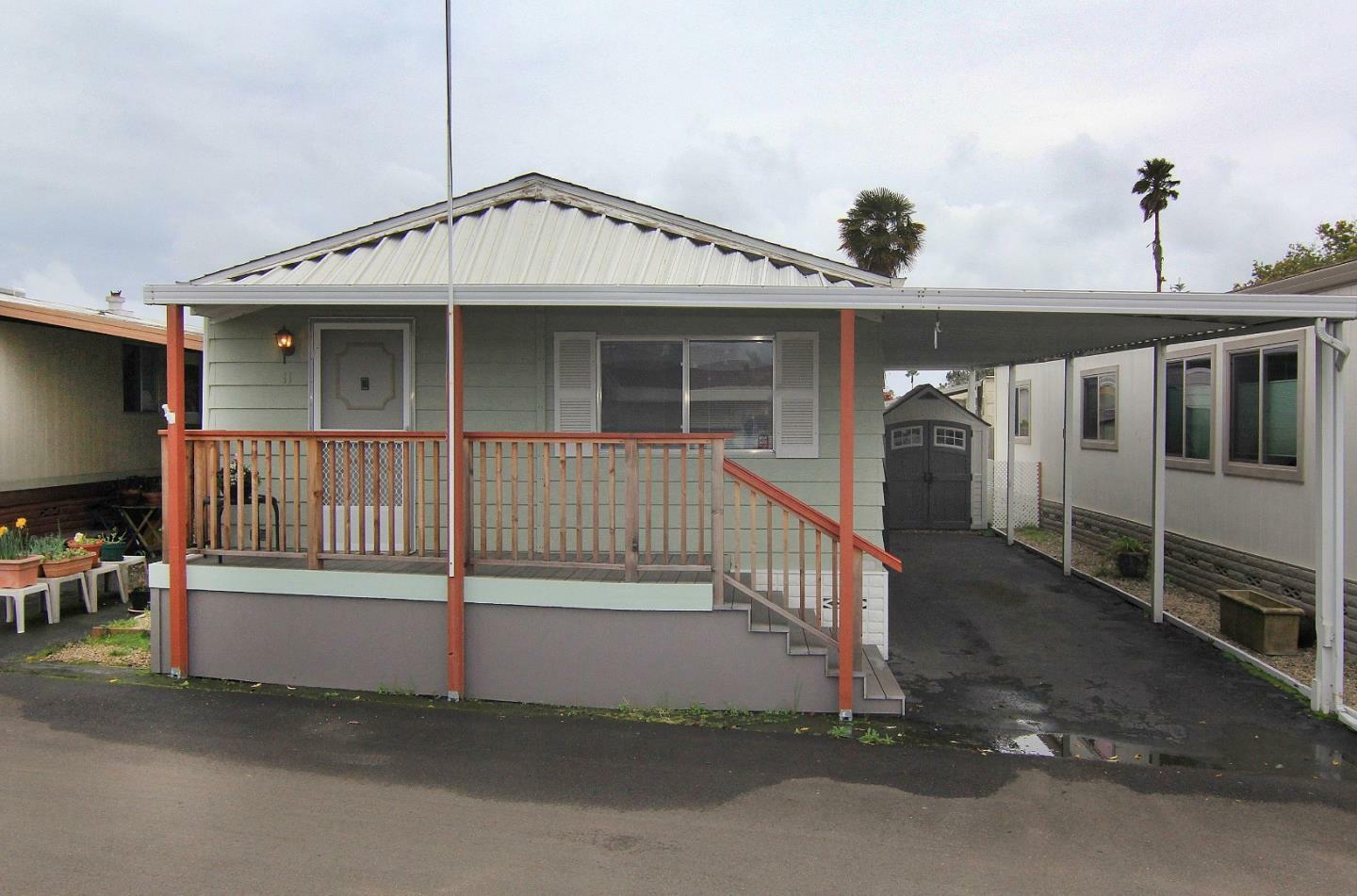 Property Photo:  998 38th Avenue 11  CA 95062 