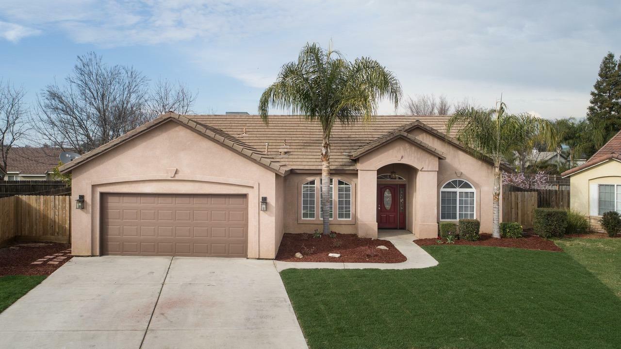 1724 W Pamela Court  Porterville CA 93257 photo