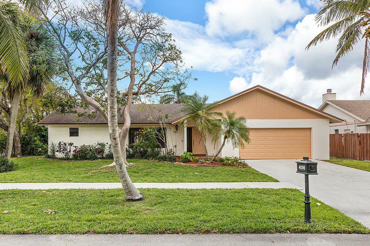 Property Photo:  4056 Bay Laurel Way  FL 33487 