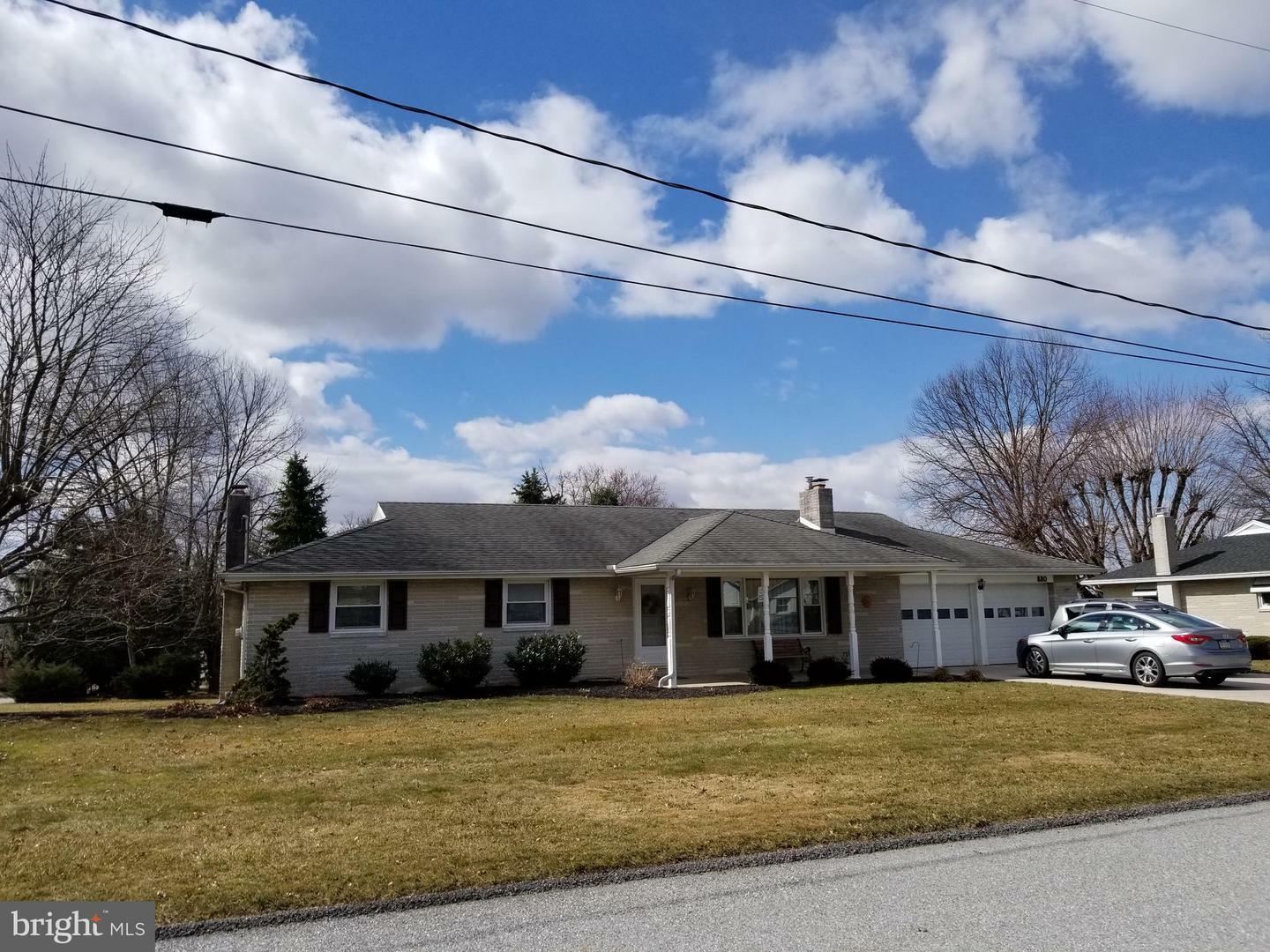 880 Moonlight Drive  York PA 17402 photo