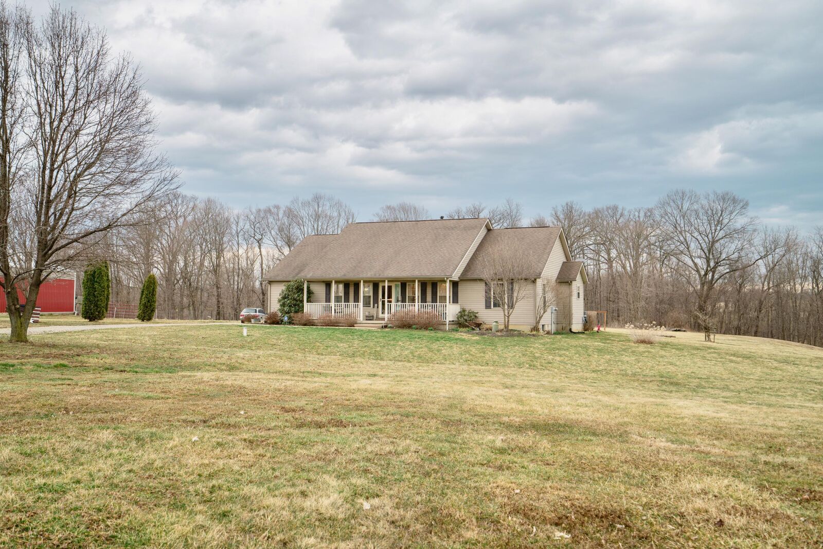 Property Photo:  6160 Zion NW Road  OH 43150 