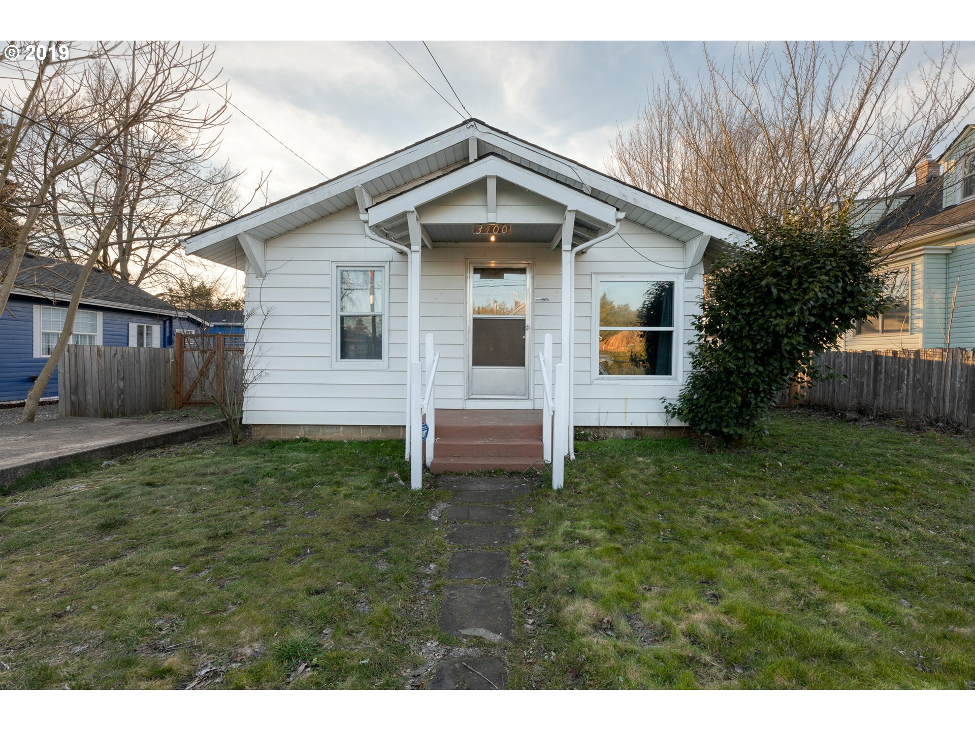 Property Photo: 3400 Q St WA 98663