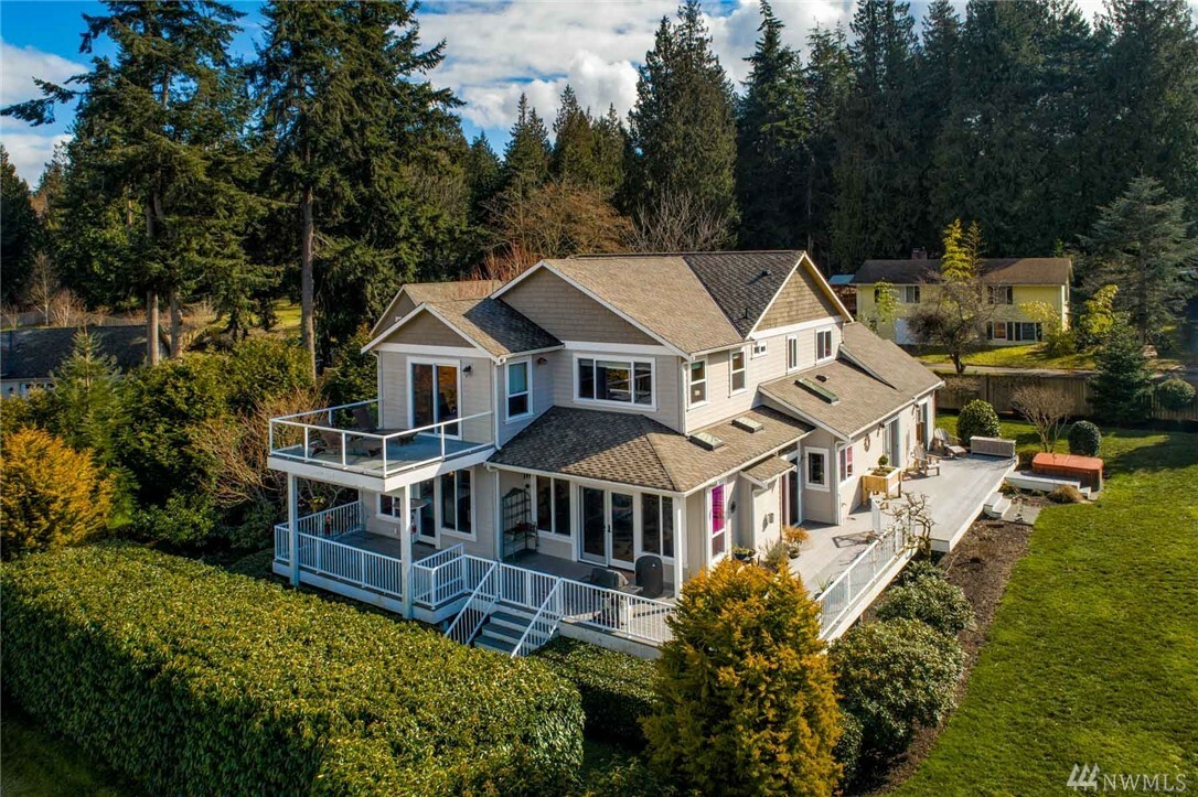 Property Photo:  4260 Wilkinson Farm Lane  WA 98260 