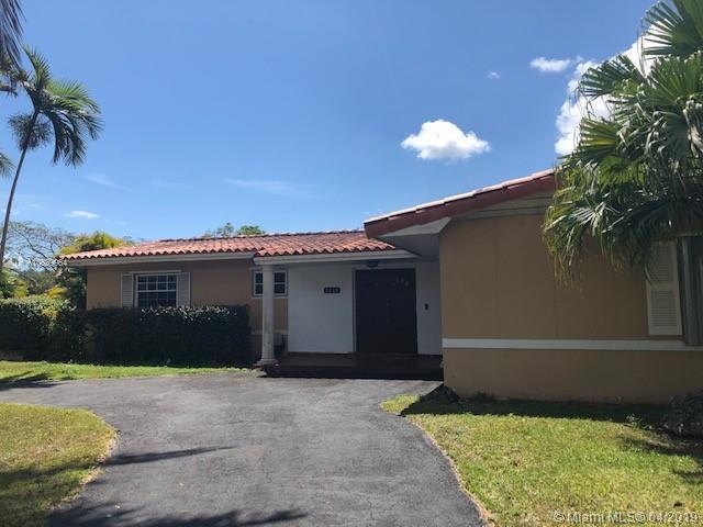 Property Photo: 8240 SW 104th St FL 33156