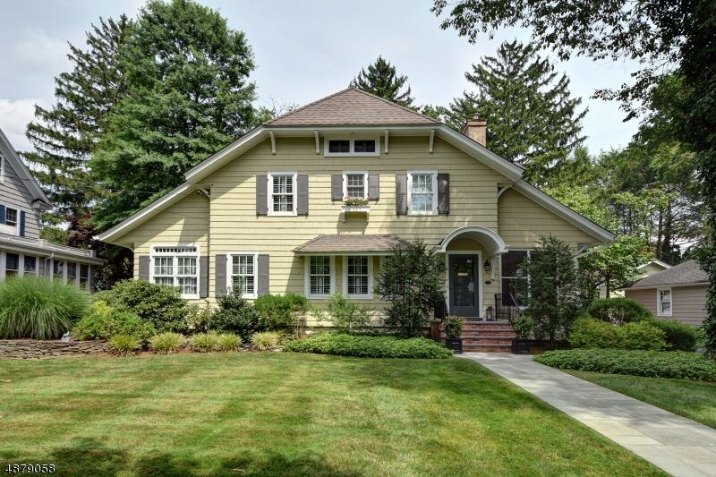 Property Photo:  712 Standish Ave  NJ 07090 