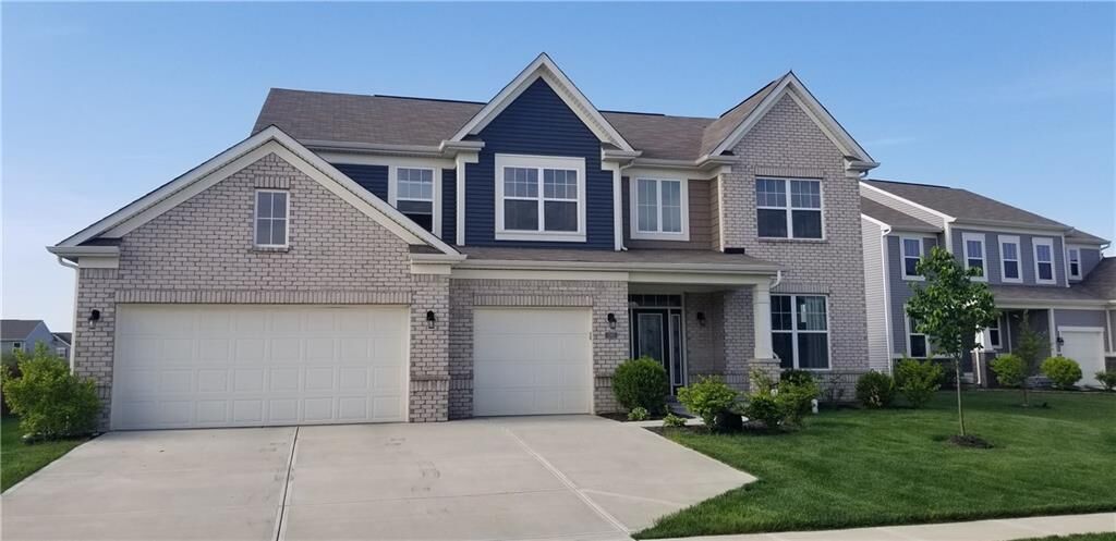 Property Photo:  1347 Preserve Court  IN 46143 