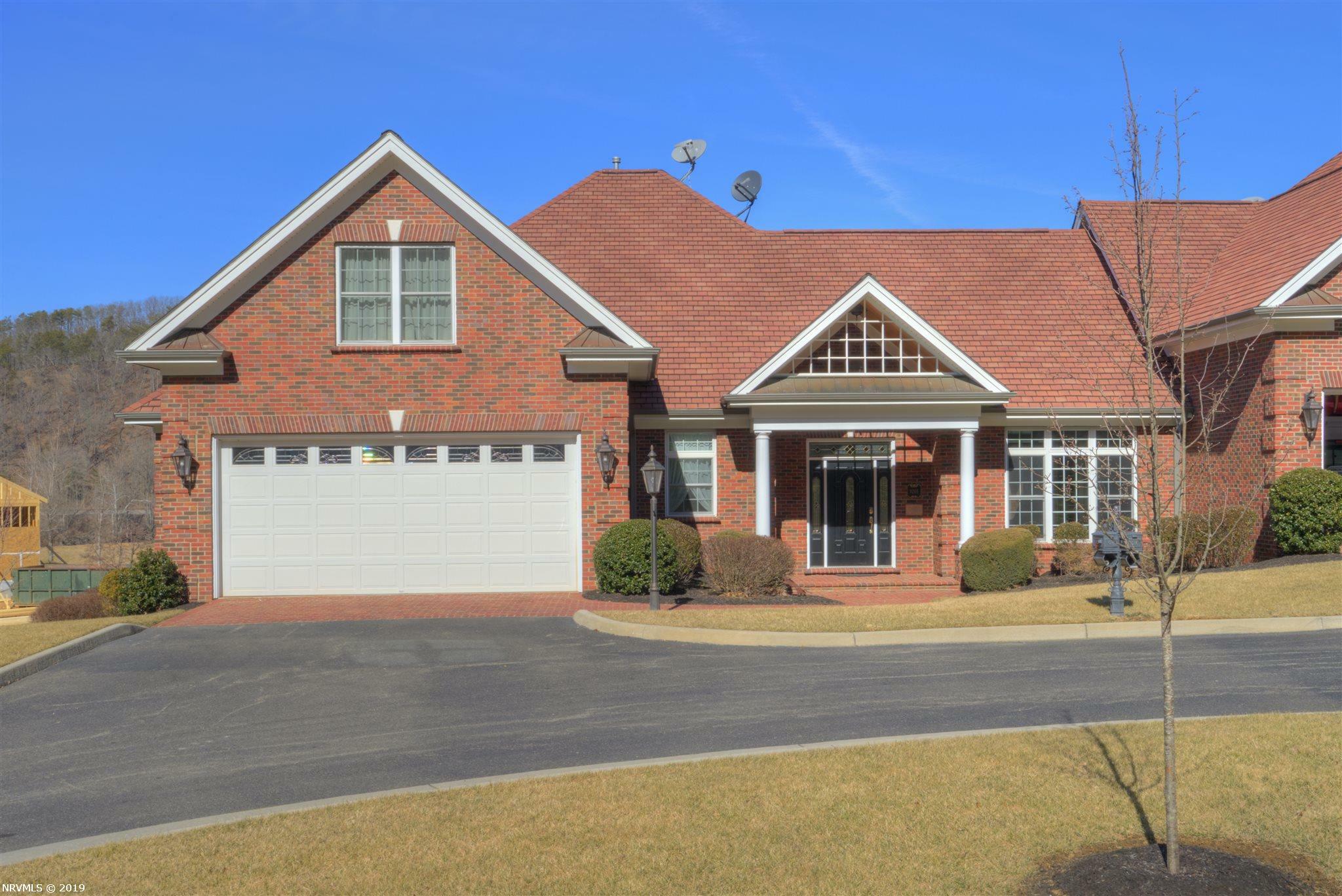 Property Photo:  8205 Sawgrass Way  VA 24141 