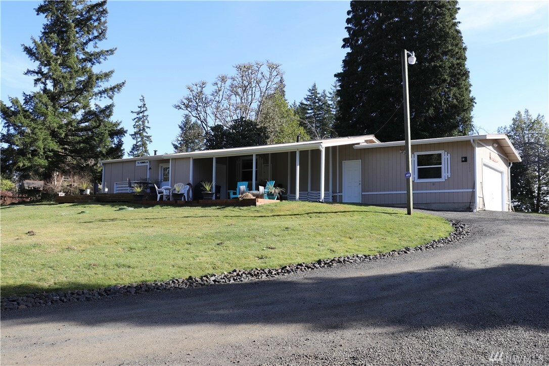 Property Photo:  200 E Tall Timber Lane  WA 98584 