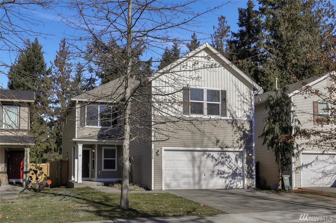 Property Photo:  19720 99th St Ct E  WA 98391 