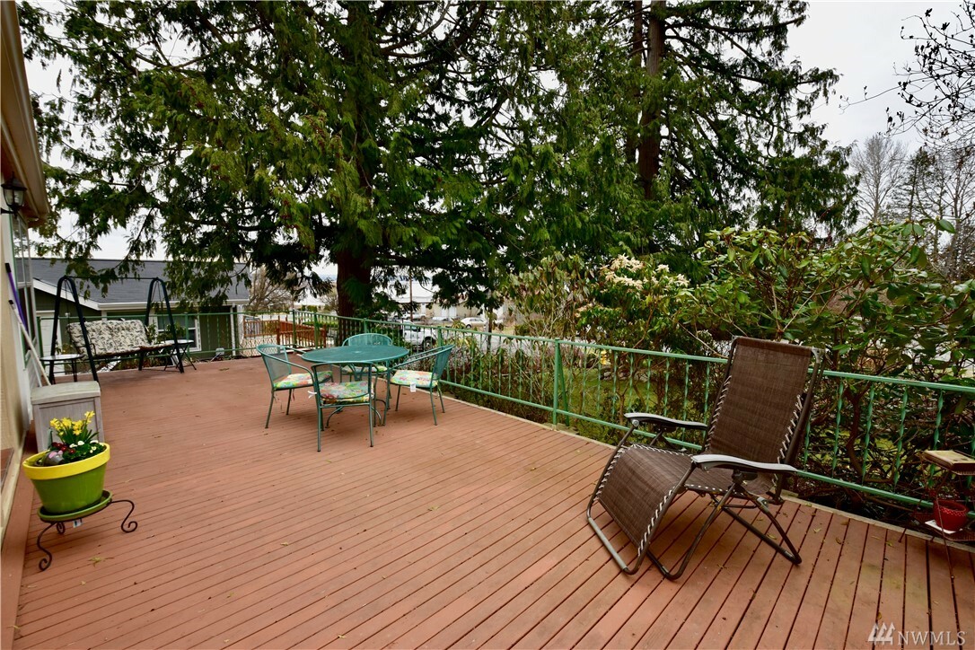 Property Photo: 4492 Decatur Dr WA 98248