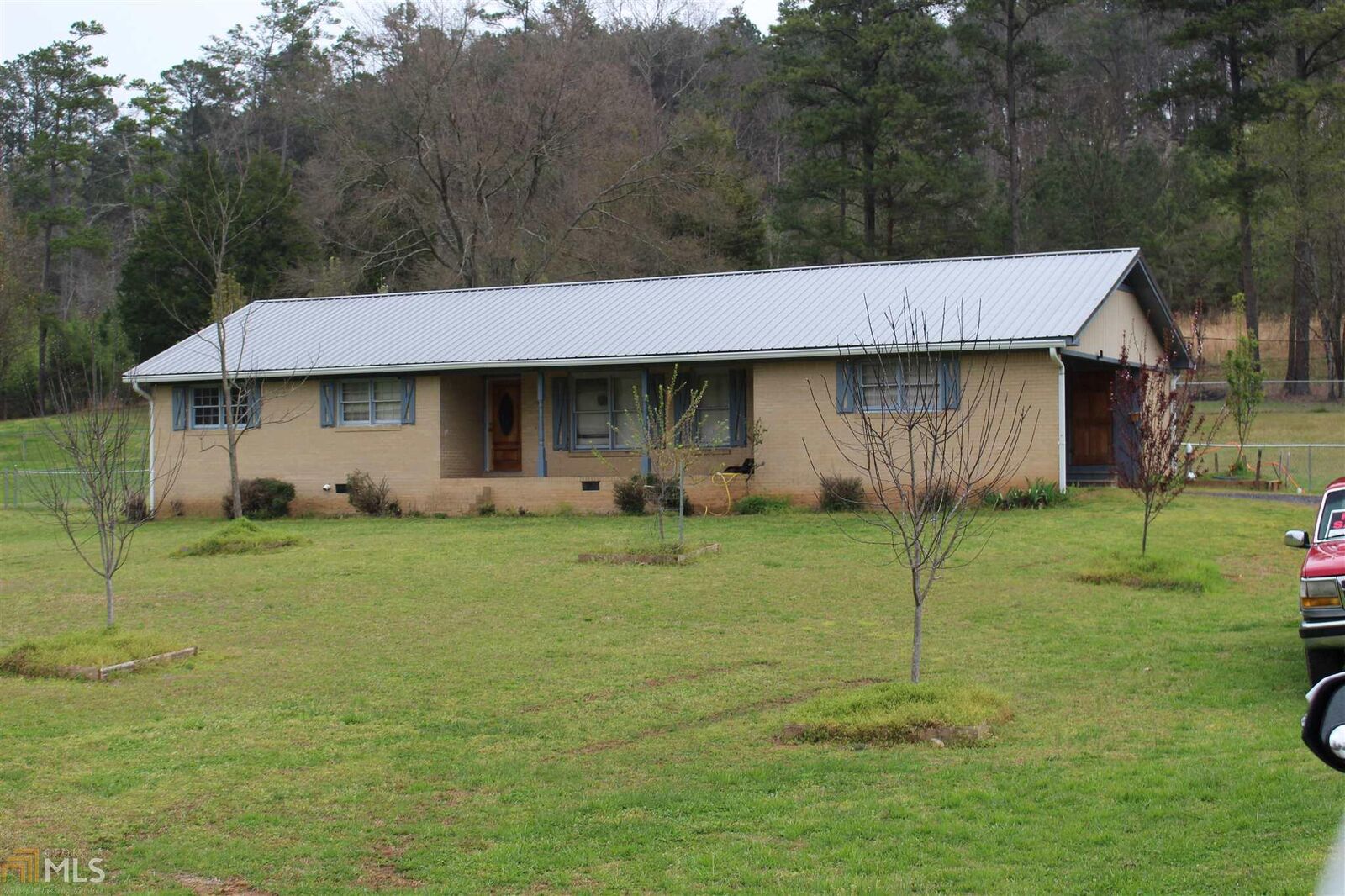 Property Photo:  5549 Fosters Mill Road  GA 30124 