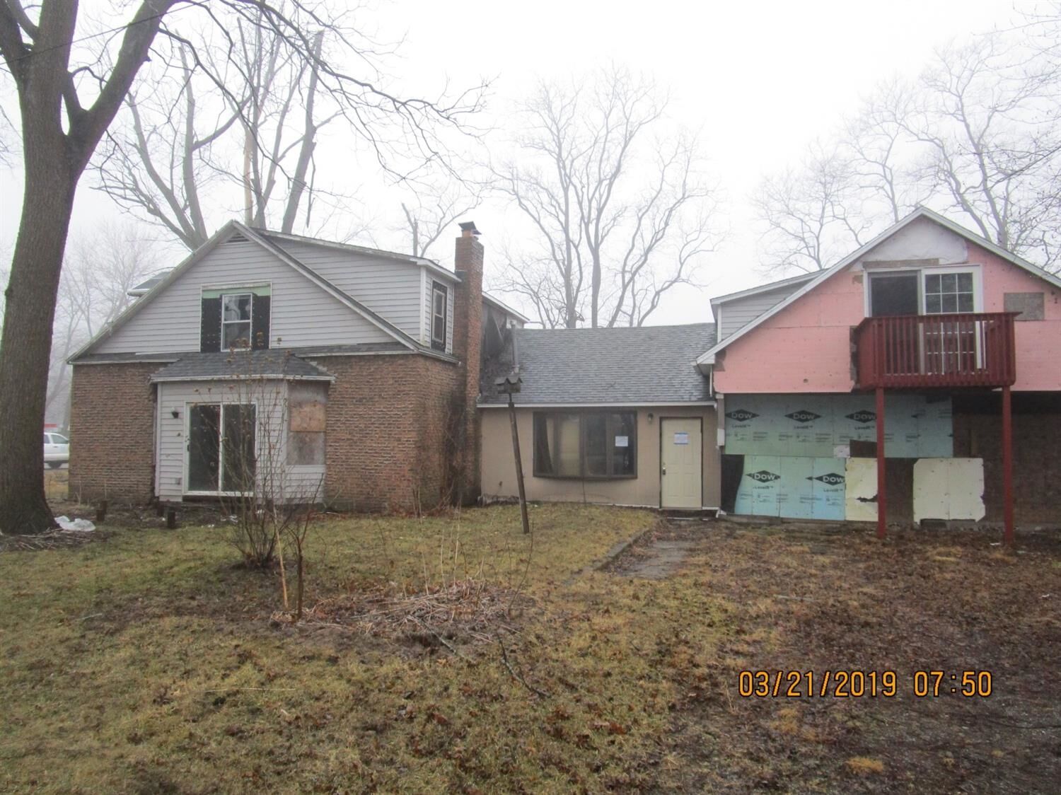 Property Photo: 2626 E 34th Avenue IN 46405