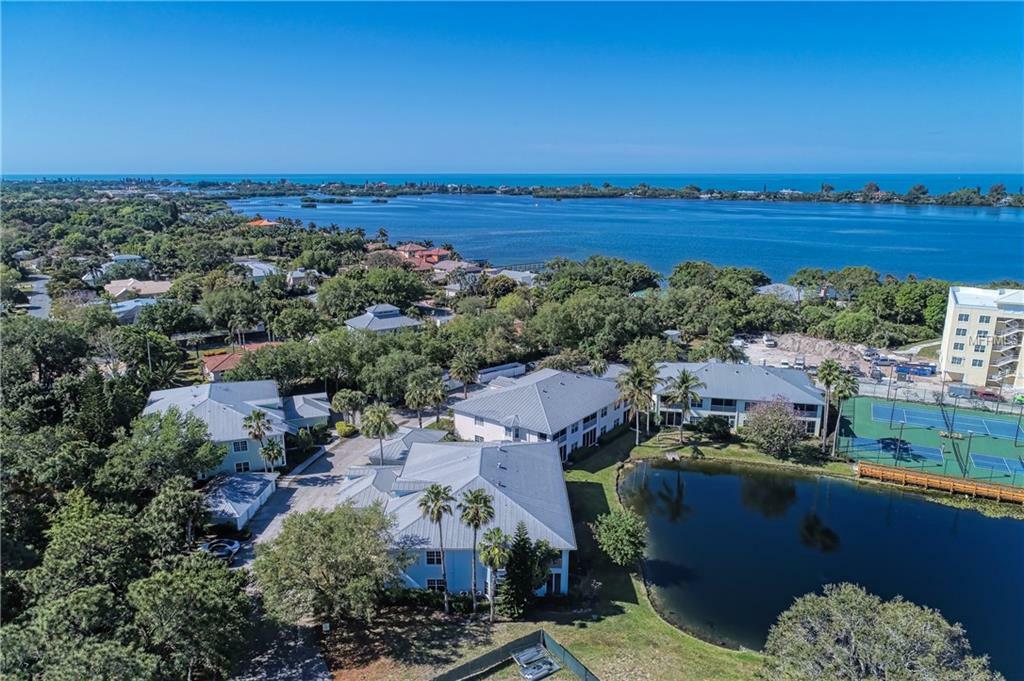 Property Photo: 293 Hidden Bay Drive 201 FL 34229