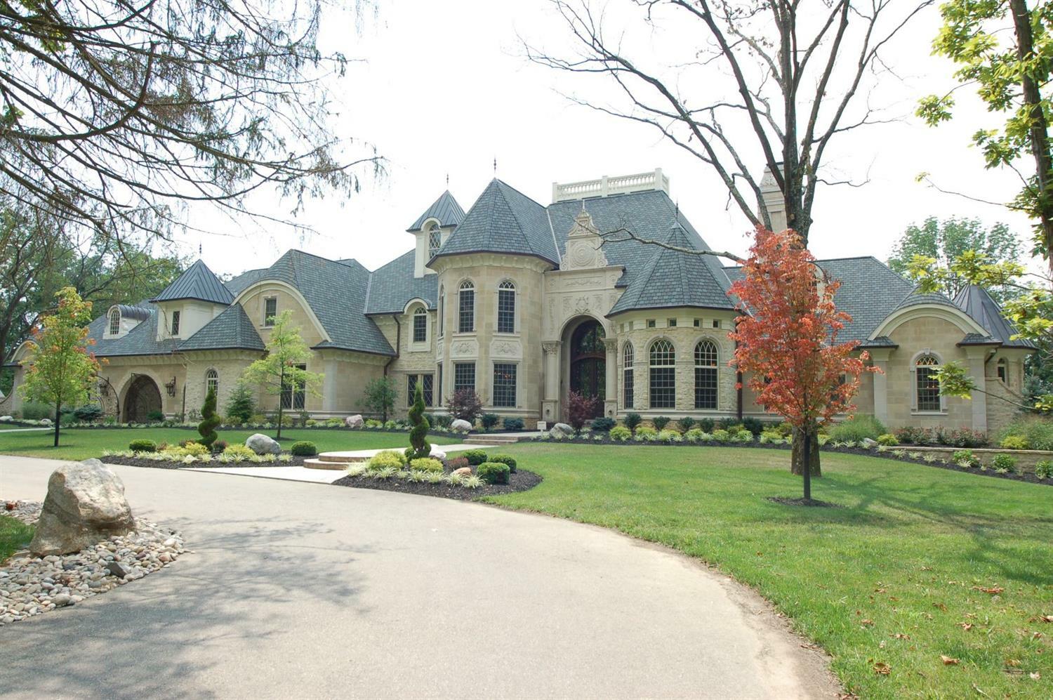 Property Photo: 8875 Fawnmeadow Lane OH 45242