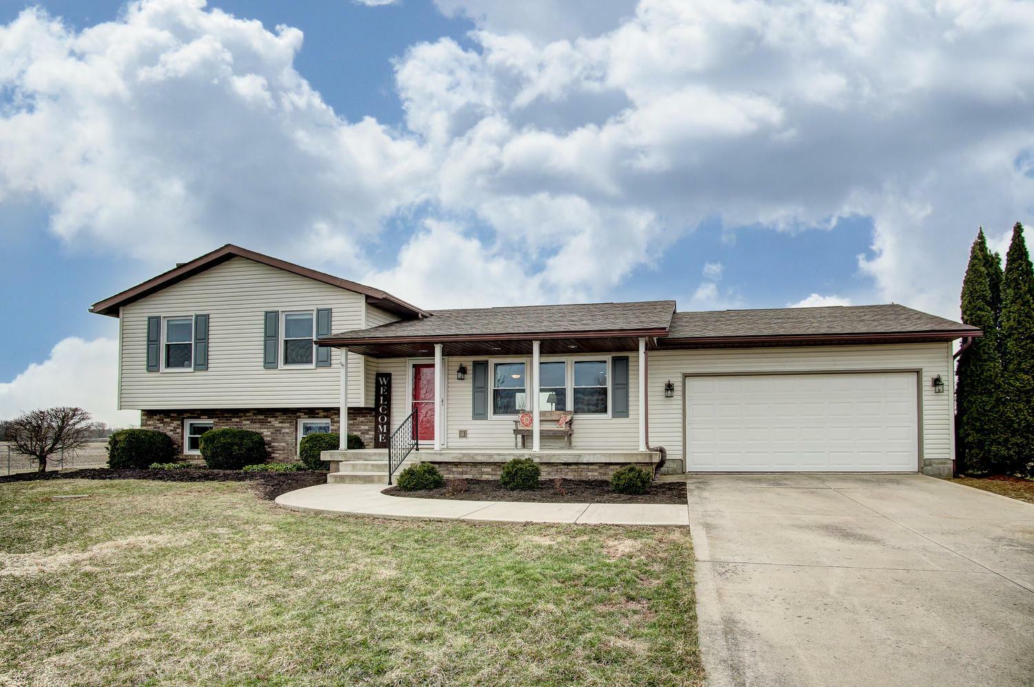 Property Photo: 5218 Lock Road OH 43011