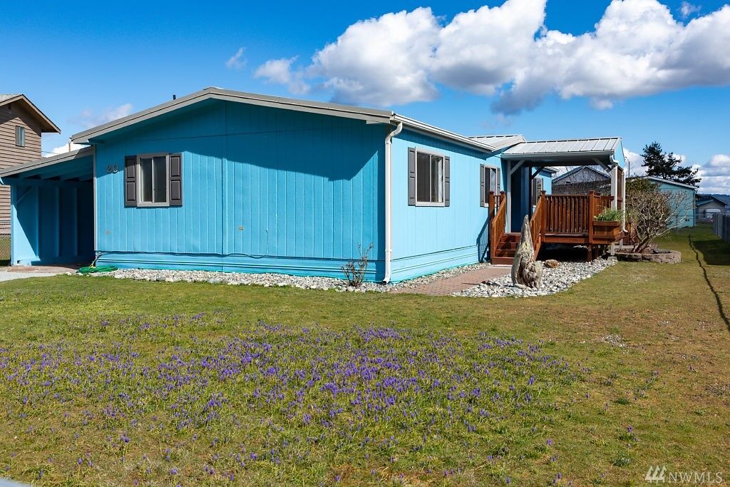 Property Photo: 20 Leitch Place WA 98239