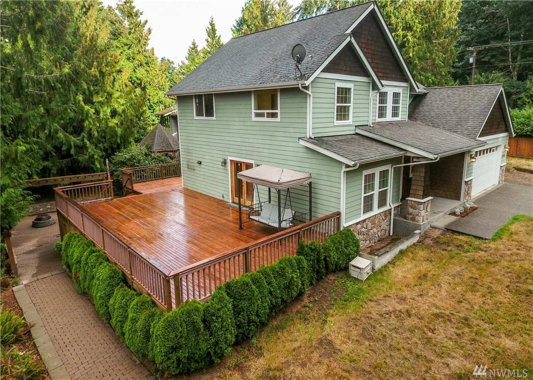 Property Photo:  4996 Hood Canal Place NE  WA 98340 