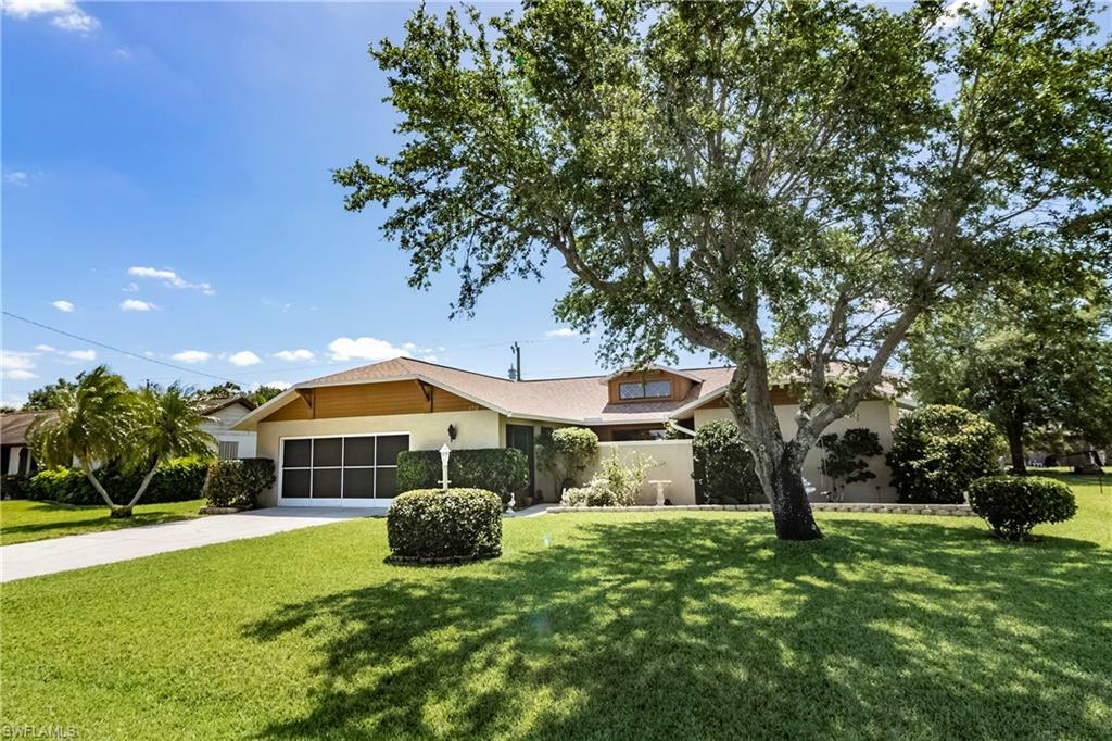 Property Photo: 1712 SE 1st Street FL 33990