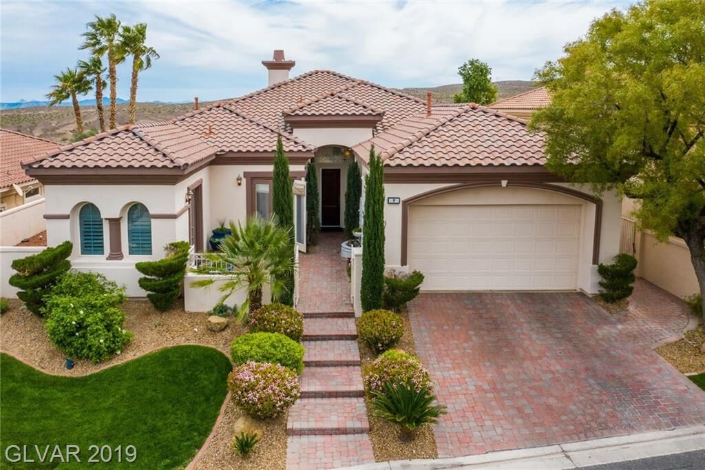Property Photo:  9 Avenida Fiori  NV 89011 