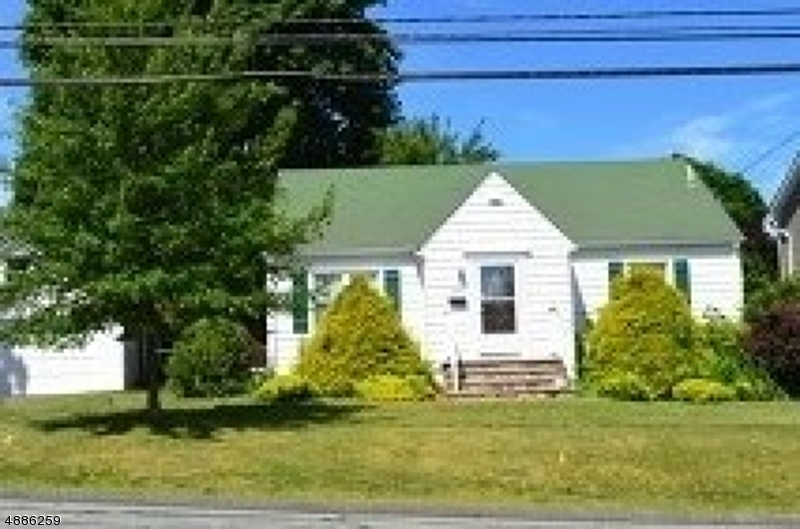 Property Photo:  410 Oak St  NJ 07005 