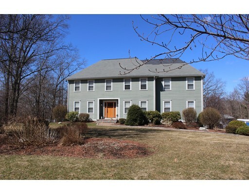 Property Photo: 4 Nashoba Dr MA 01824