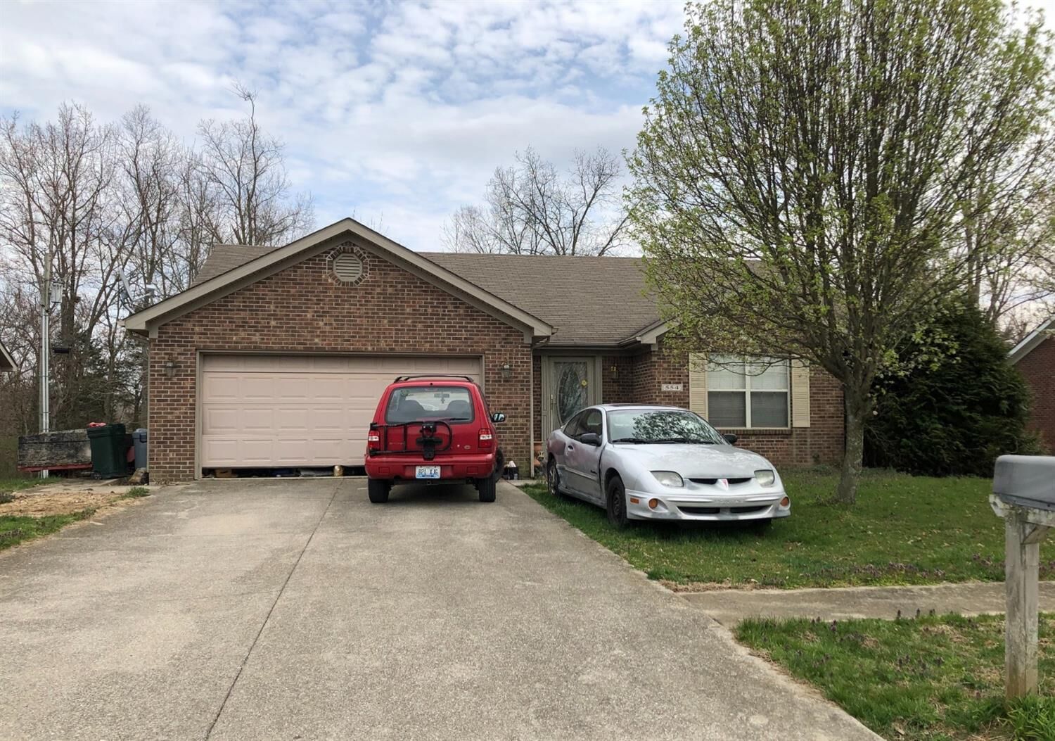 Property Photo: 554 Ashley Court KY 40403