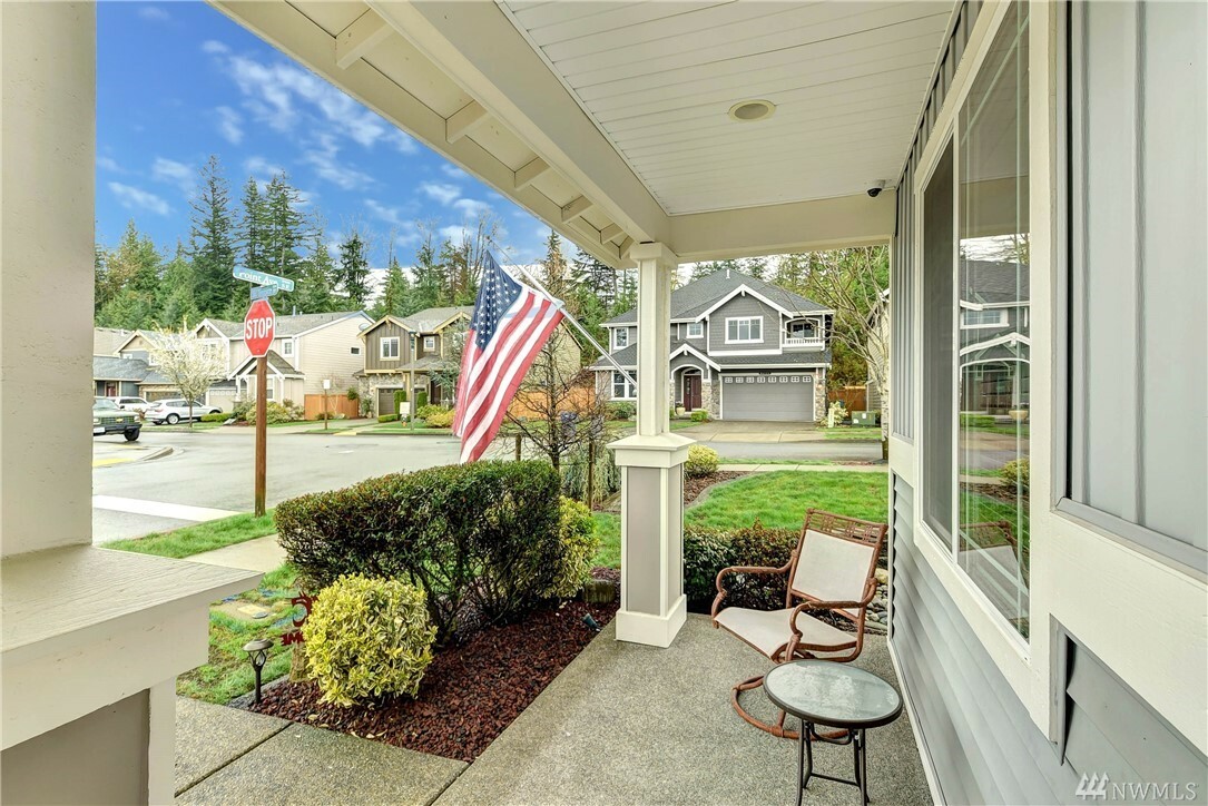 Property Photo:  9501 Point Ave SE  WA 98065 