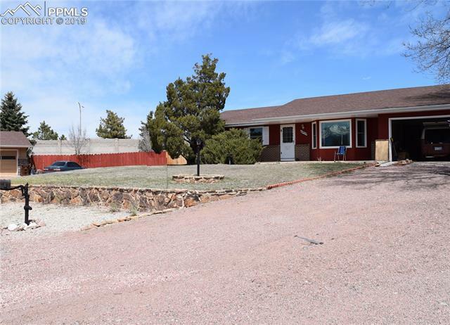 Property Photo:  6929 Rosewood Circle  CO 80918 