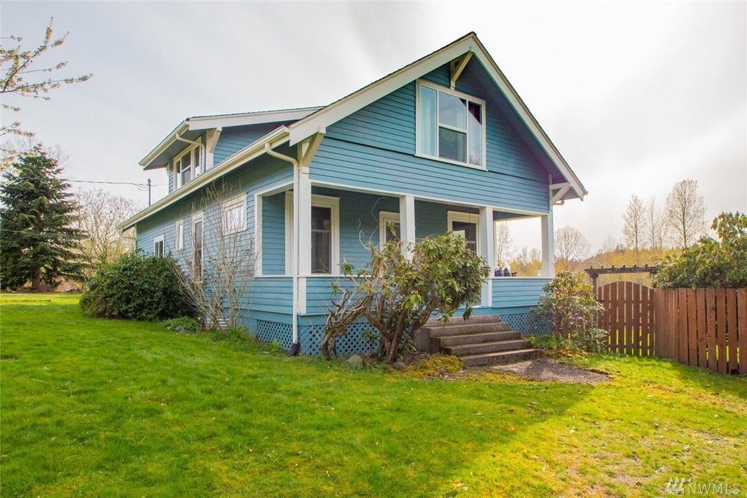 Property Photo: 23682 Prairie Rd WA 98284