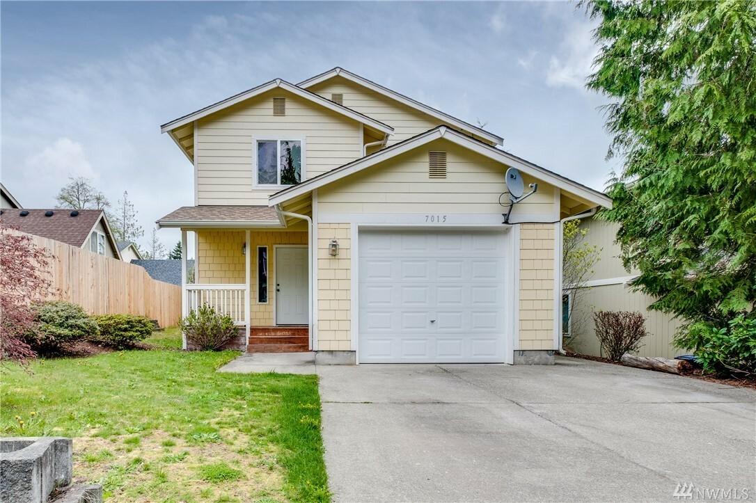 Property Photo:  7015 E Wyoming St  WA 98366 