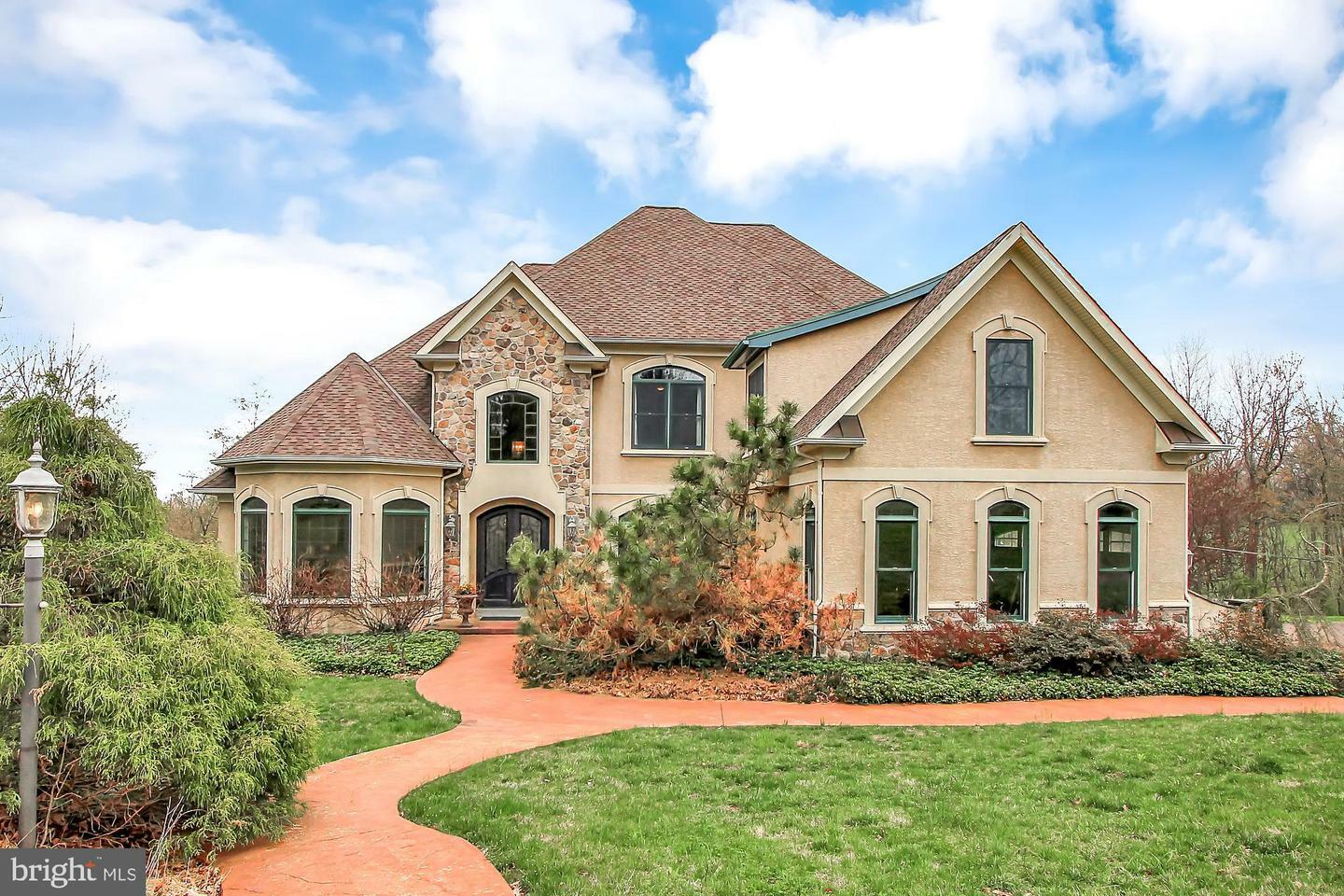 Property Photo: 4025 Peach Lane PA 18092