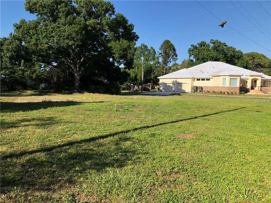 Property Photo:  4101 W Knights Avenue  FL 33611 