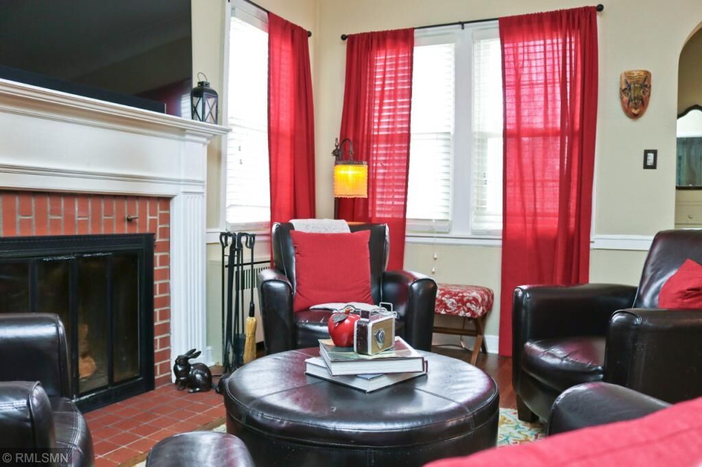Property Photo: 686 Clear Avenue MN 55106