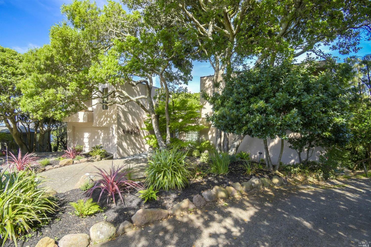 Property Photo:  10 Laurel Lane  CA 94965 