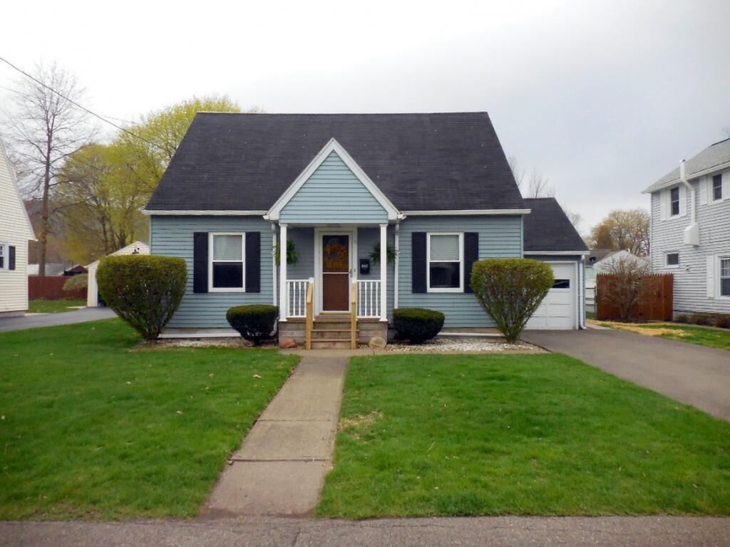 Property Photo:  16 Hotchkiss Avenue  NY 13901 