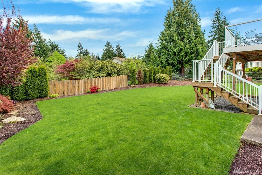 Property Photo:  5514 106th Ave NE  WA 98033 