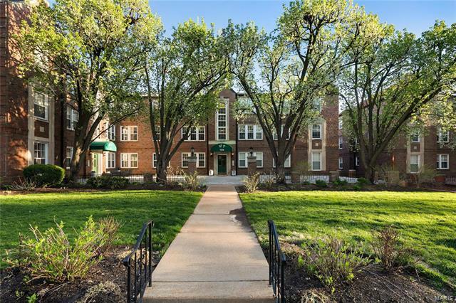 Property Photo: 7536 Wydown Boulevard A 63105