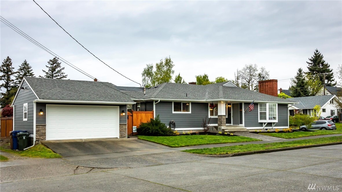 Property Photo: 2501 N 14th St WA 98406