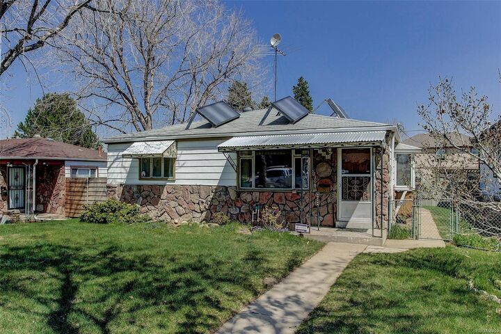 320 South Jasmine Street  Denver CO 80224 photo