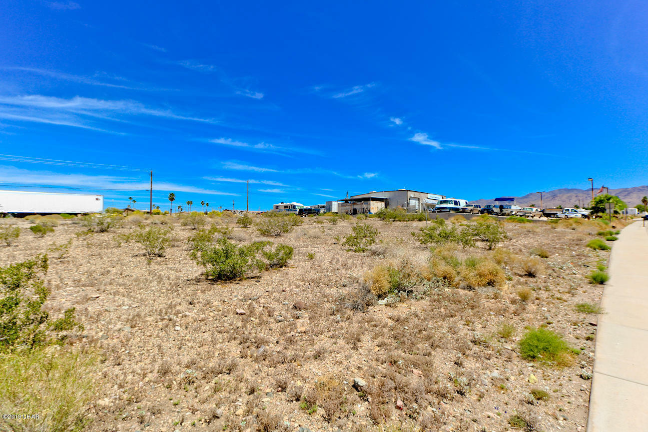 Property Photo:  3593 McCulloch Blvd  AZ 86406 