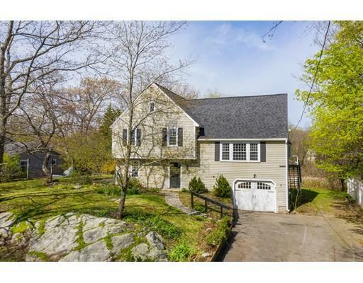 Property Photo: 3 Park Cir MA 02043