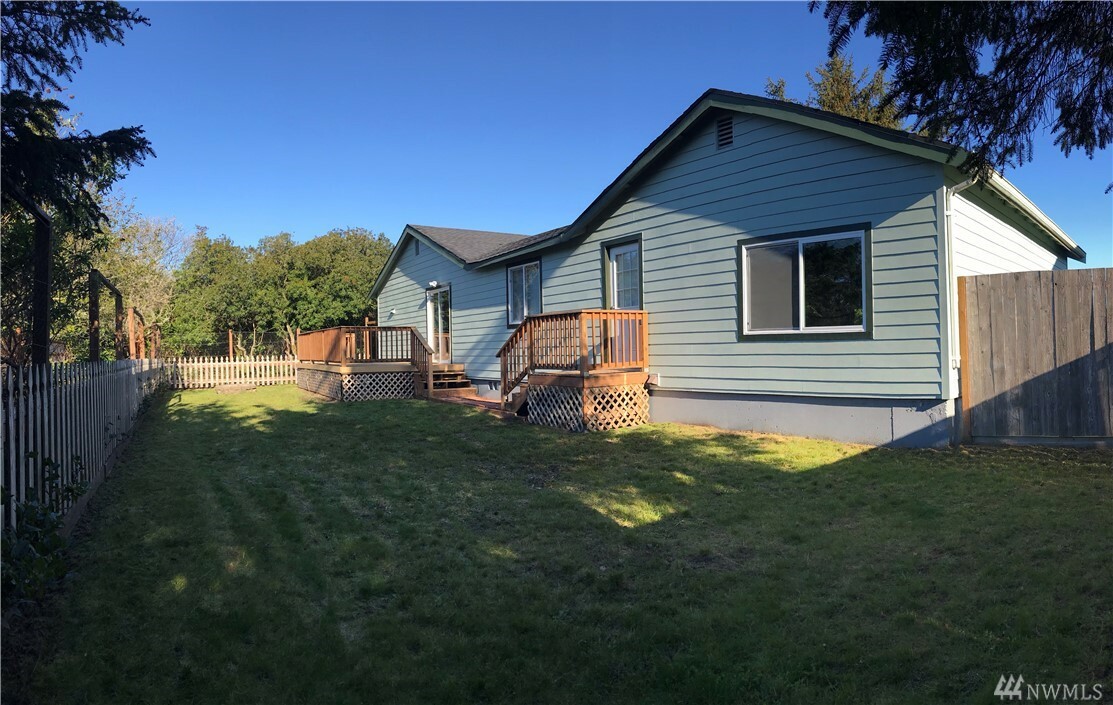 Property Photo:  367 N Butter Clam St SW  WA 98569 