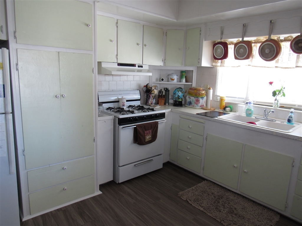 Property Photo:  1174 E Main St 152  CA 92021 