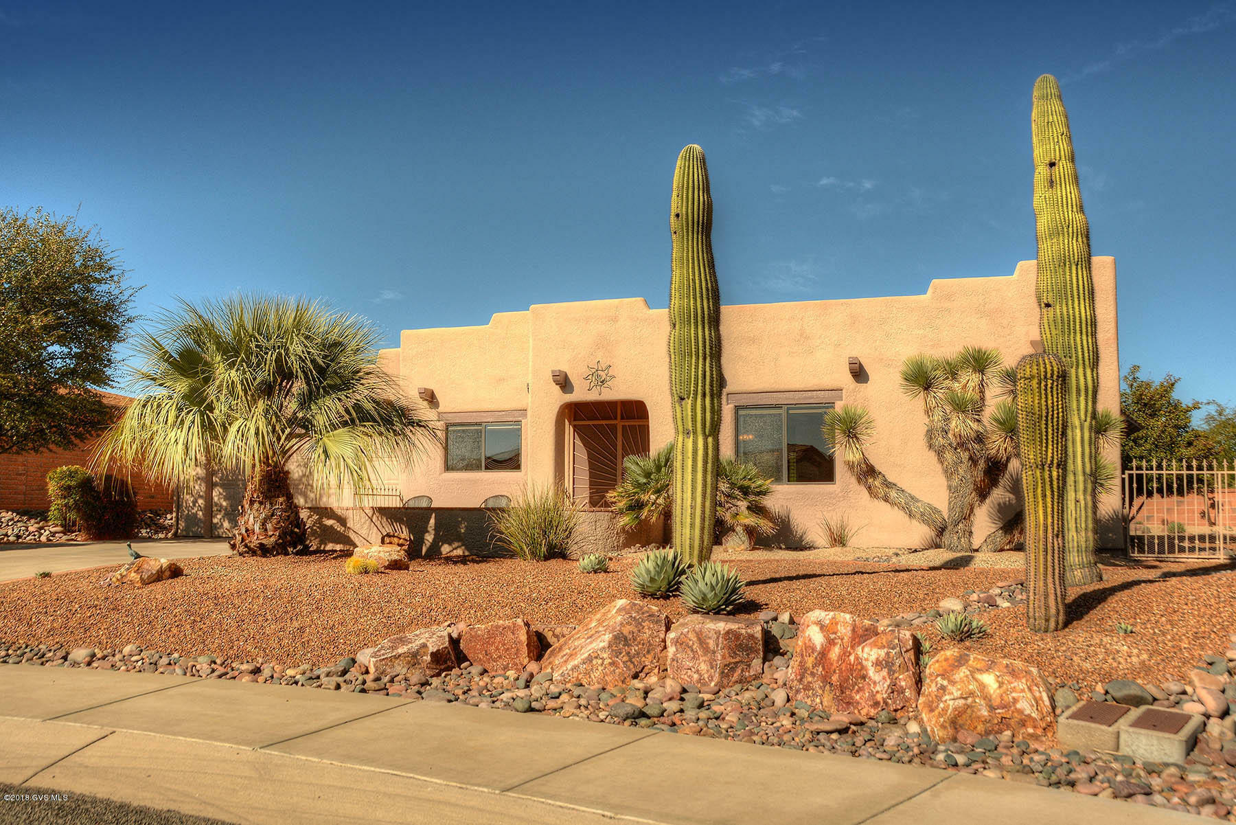 Property Photo:  790 W Arbor Ridge Drive  AZ 85614 