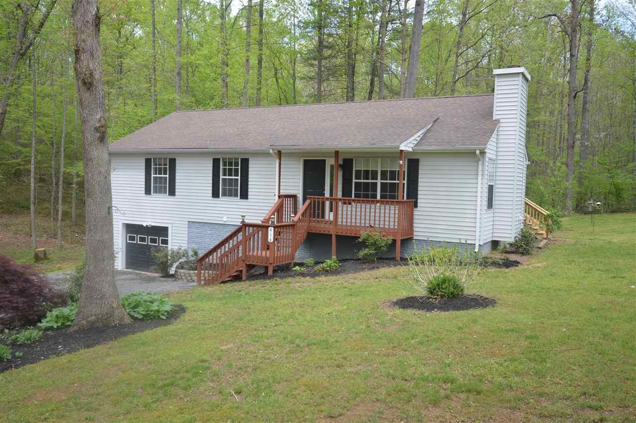 Property Photo:  414 Morning Glory Rd  VA 22968 