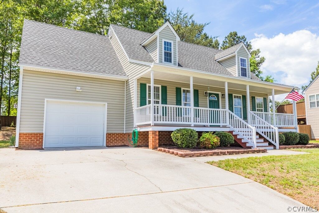Property Photo:  2524 Exhall Court  VA 23831 