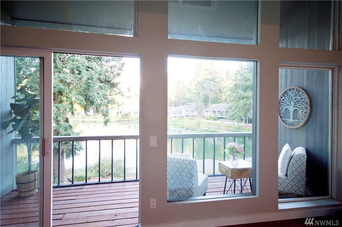 Property Photo: 6234 138th Ave NE 195 WA 98052